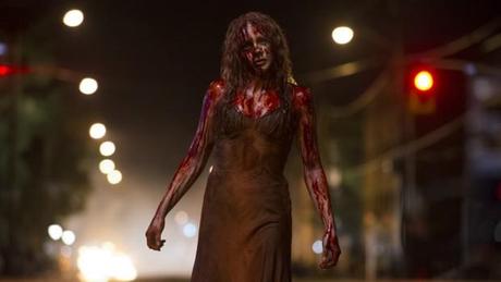 Carrie (Horror). Regie: Kimberly Peirce. 06.12.