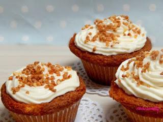 Weiße Ferrero Cupcakes - weil sie einfach zu toll sind ;D