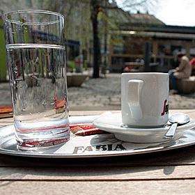 Auf einen Kaffee / Foto: Christoph Baumgarten