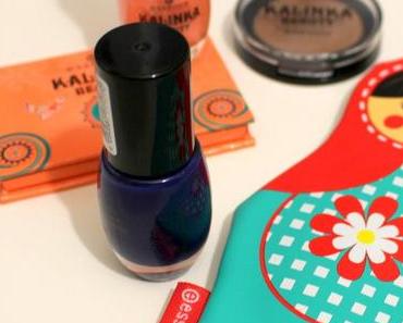 "Absolut Blue" Nailpolish/ ESSENCE Trend Edition KALINKA BEAUTY