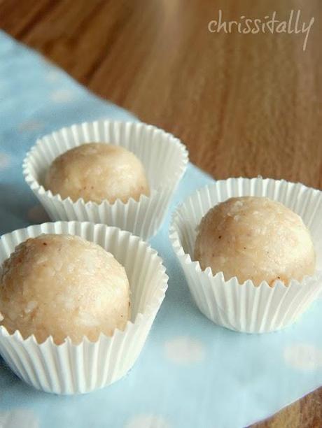 Coco-Almond truffles - The vegan way of raffaelo ;)