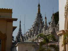 “Mingalaba” aus dem goldenen Land Burma