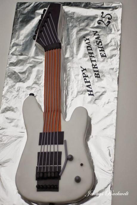 Torte als E-Gitarre Torte als E-Gitarre