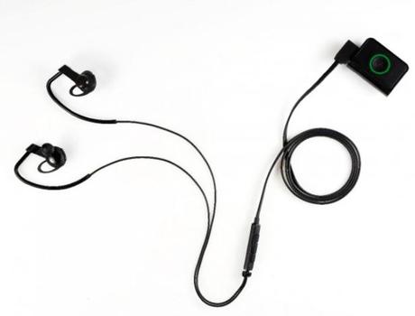 lifeband-touch-hr-earphones