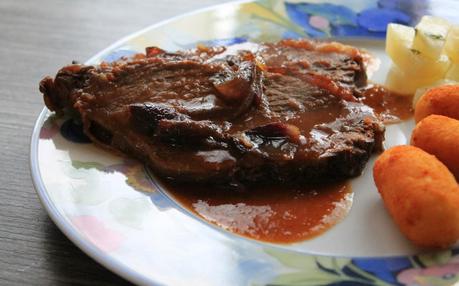 Rinderbraten mit Lebkuchensoße