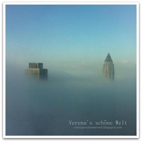 Wordless/Wordful Wednesday: Frankfurt (Main) in the mist (Instagram)