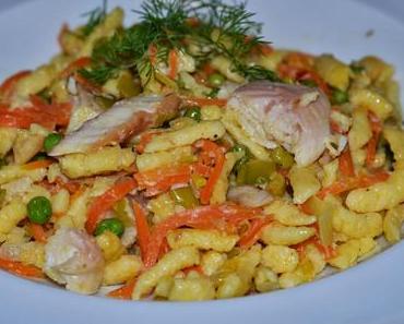 Gemüsespätzle mit Räucherforelle