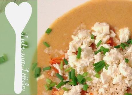 liebe zum löffeln // kartoffel-möhren-suppe mit feta & couscous