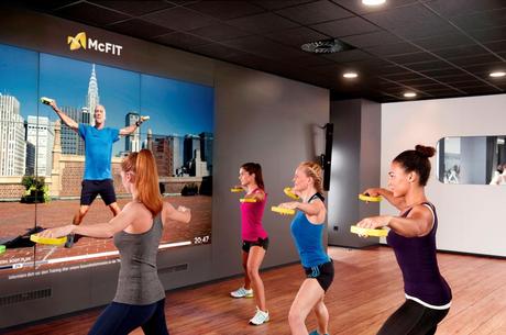 McFIT bringt David Kirschs Star-Training ins Fitnessstudio