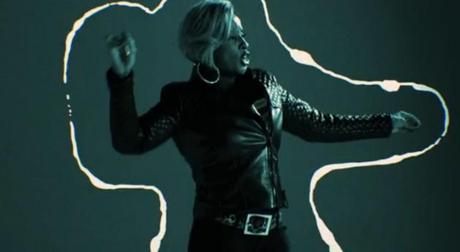 Disclosure feat. Mary J. Blige – F for you (Video)