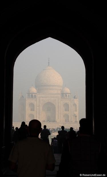 Erster Blick auf das Taj Mahal vom Haupttor