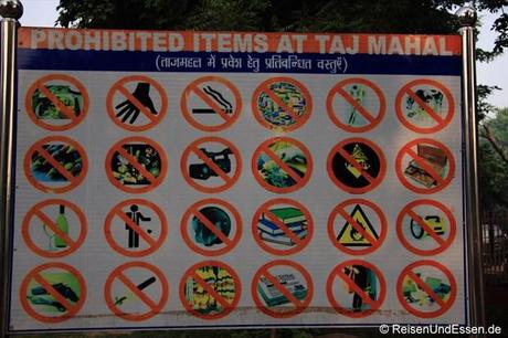 Verbotene Gegenstände im Taj Mahal