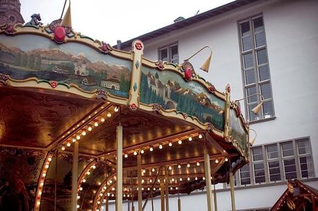 Advent, Advent, ein Lichtlein brennt Advent, Advent, ein Lichtlein brennt