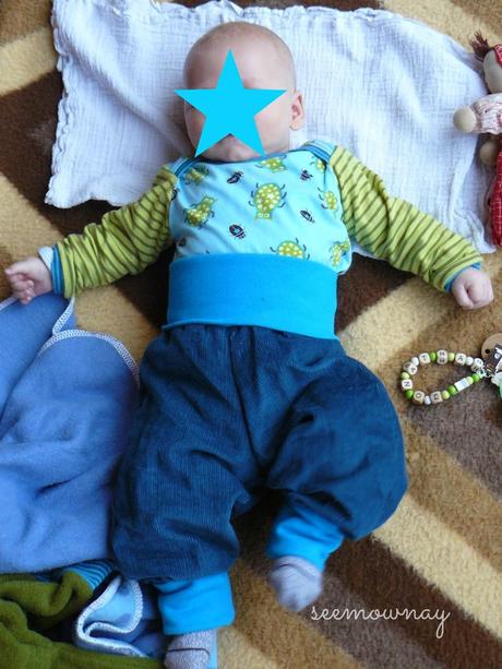 Babykombis am Modell.