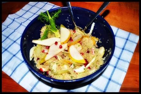 Winterlicher Quinoa-Salat mit gebratenem Fenchel, Birne und Granatapfel