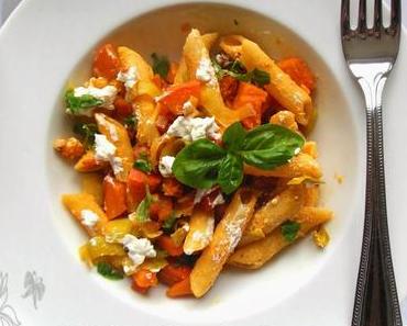 Endlich ausprobiert und für gut befunden: Kürbis-Ricotta-Pasta