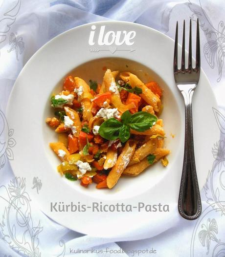 Endlich ausprobiert und für gut befunden: Kürbis-Ricotta-Pasta