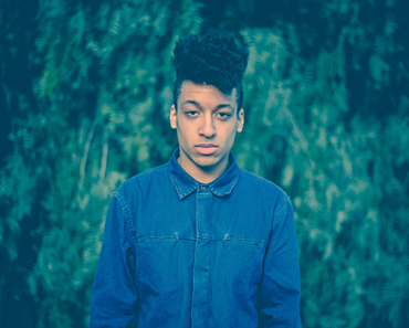 Remi Kolawole – LIVIN (Lyrics Video)