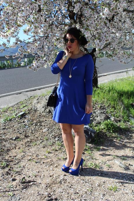 Outfit: Almond Blossom