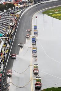 295410 200x300 NASCAR: Junior sichert sich zweiten Daytona 500 Sieg