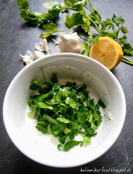 Auberginen-Joghurt-Dip mit geröstetem Tortilla
