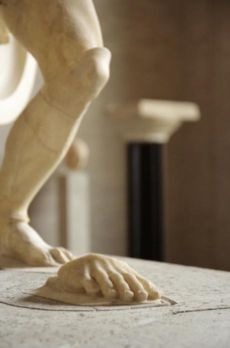 Glyptothek Muenchen Fuss Statue Griechenland Vivi D'Angelo