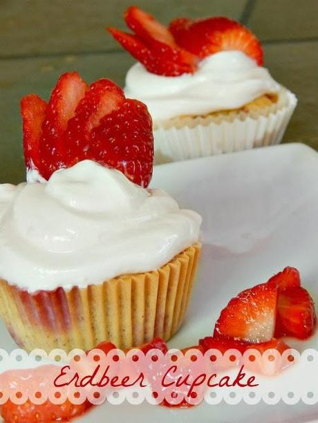 Low Carb Strawberry Cupcakes