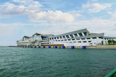 Kurs Fernost: Singapur wird Basishafen für die Mein Schiff 1 von TUI Cruises in Asien