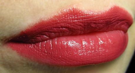 Benefit hydra-smooth lip color 