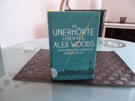Rezension: Das unerhörte Leben des Alex Woods oder warum das Universum keinen Plan hat von Gavin Extence
