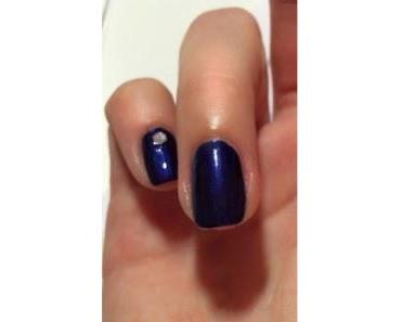 Essie Midnight Cami (style-Idee)