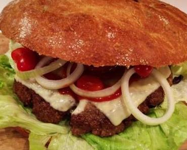 Riesen-Cheeseburger