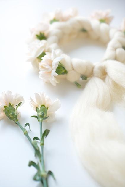 DIY easy wooly headband with fresh flowers, Elfenkrone selbstgemacht 