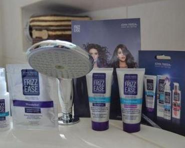 Ein geheimnisvoller lilafarbener Umschlag - mit haarigem Inhalt...