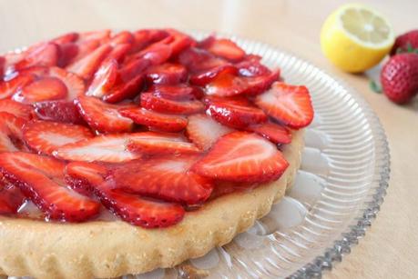 ♥ strawberry cake with lemon glaze ♥