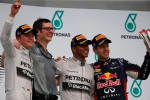 5191384 2625133032014 300x200 Formel 1: Hamilton siegt vor Rosberg und Vettel