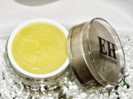 EMMA HARDIE Moringa Cleansing Balm, wenn die Haut nach mehr ruft.