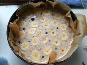 Rezepte zum Abnehmen – Blaubeeren Proteinkuchen mit Dinkelflocken