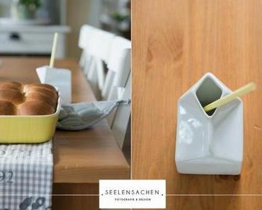 Buchteln mit Vanillesauce