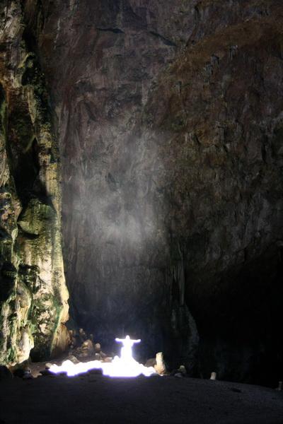 unterwegs zu einer geheimnisvollen grotte mit astrid prinzessin zu stolberg 10