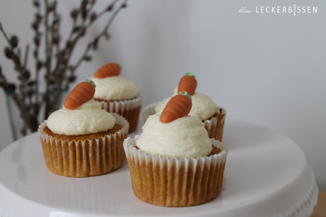 Karotten Cupcakes mit Vanille Frosting