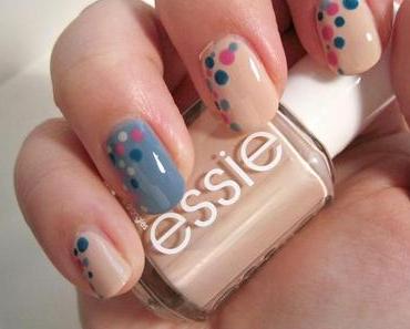 [NotD] essie - hide & go chic