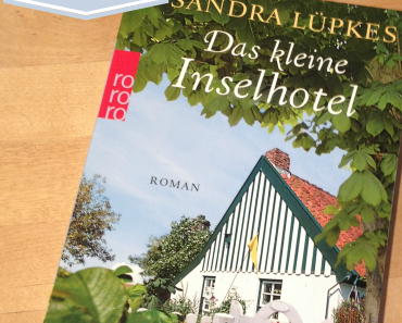 [Rezension] Das kleine Inselhotel von Sandra Lüpkes