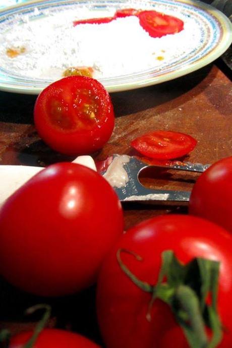 Tomaten aufschneiden