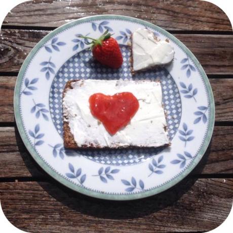 Sweet & Sour-Konfitüre – oder – Erdbeer & Rhabarber und ein bisschen Vanille, mhhhh