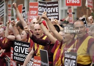 Dalai Lama - Tibet - Die Fakten zum „Shugden Konflikt“ und den Protesten
