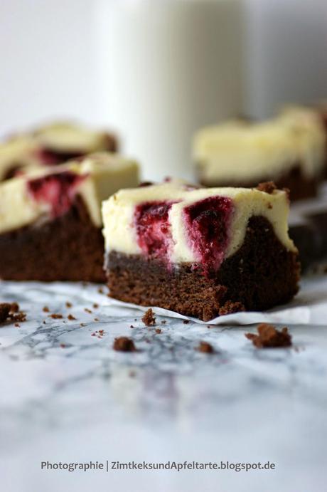 Berry-Brownie-Cheesecake... oder: alle meine Lieblinge in einem Kuchen vereint!