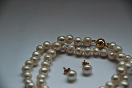 Gold and Pearls, again