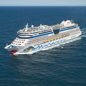 NDR nimmt AIDA Cruises (AIDAmar) aufs Korn.. Urlaubscheck Kreuzfahrt Reise für 579,- pro Person