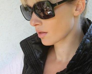 Black and White Style